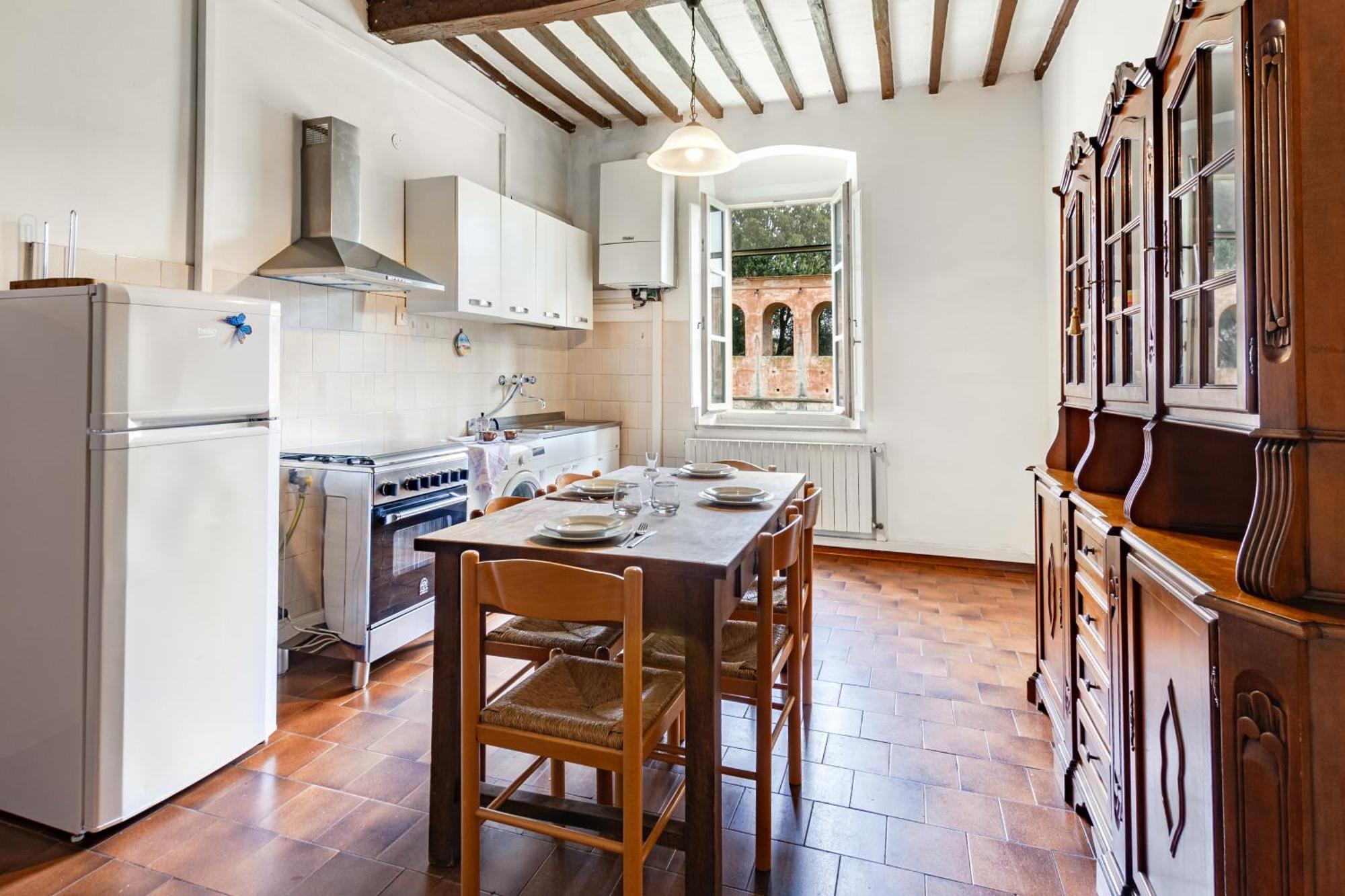 Apartamento Ampio In Centro A Pisa